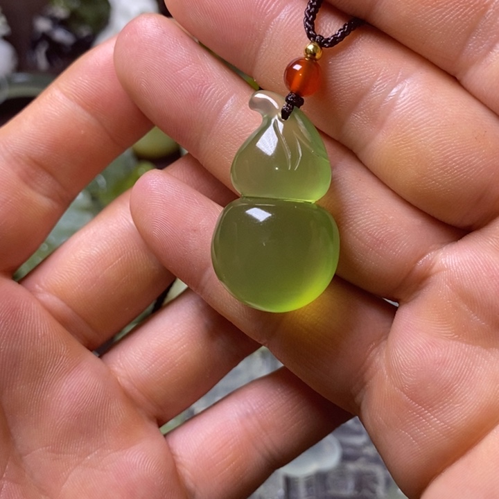 岫玉岫玉颈饰未镶嵌