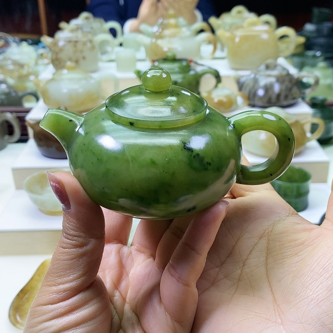 和田玉茶壶 微瑕未镶嵌