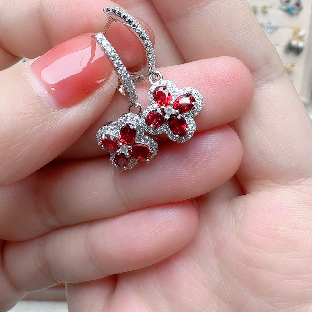 蓝宝石耳饰银S925镶嵌