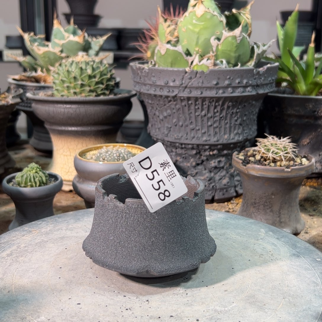 景德镇素里手工内口7.5高6.5瑕疵