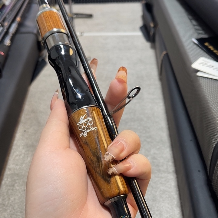 真***雄碳素2.7m2.58m路亚北斗实木直