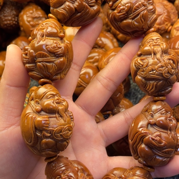 橄榄核吊坠陆****）橄榄核