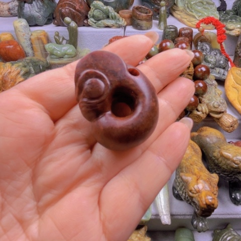 岫岩河磨玉（透闪石质玉）吊坠(不含链)未镶嵌苦*乐