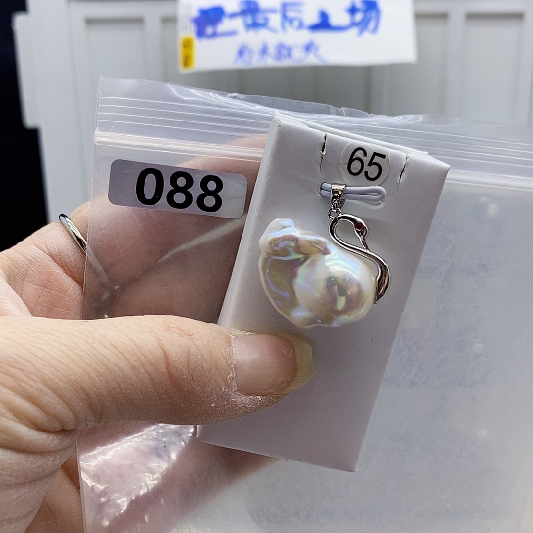 颈饰合金淡水珍珠