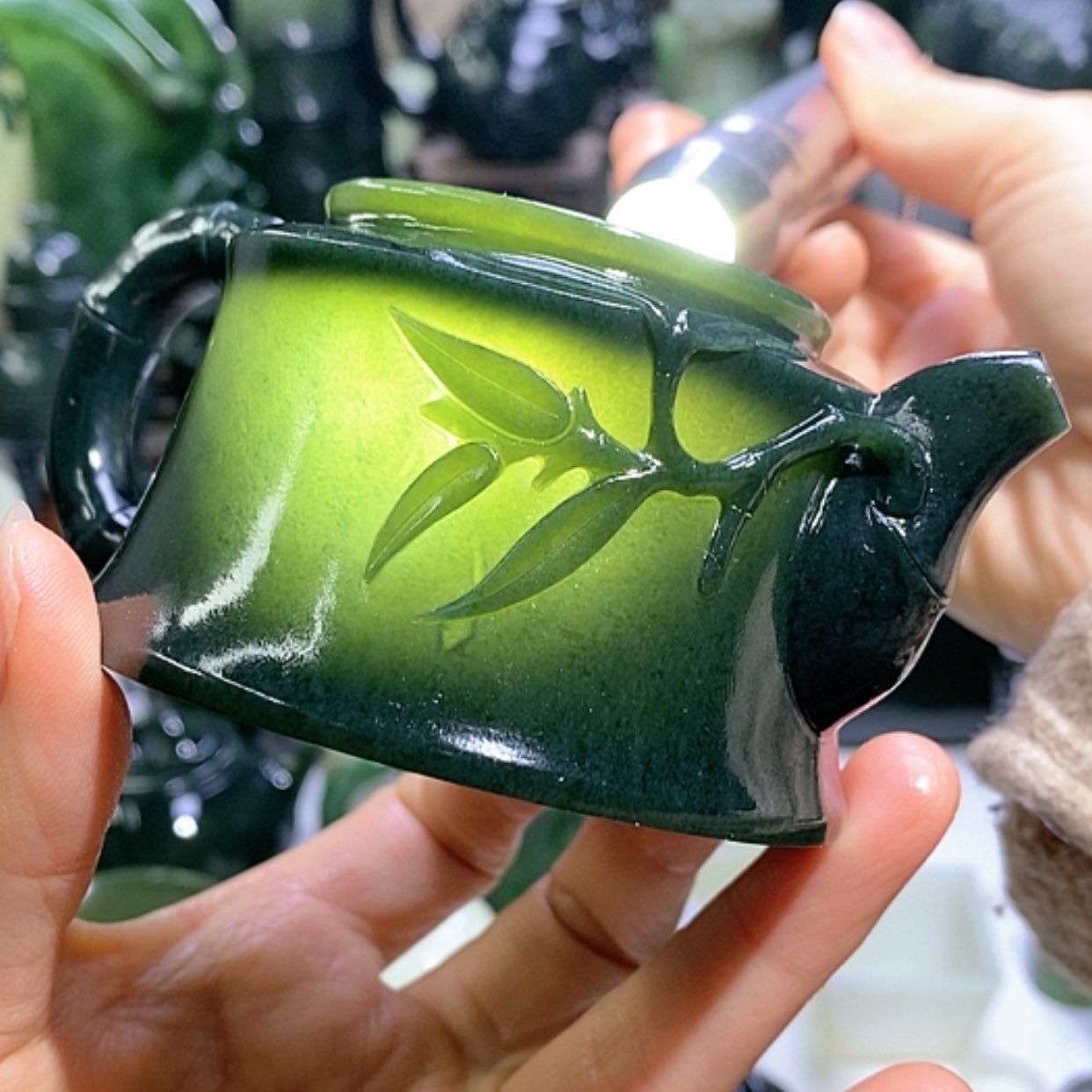 【闪购商品】和田玉摆件未镶嵌竹节壶