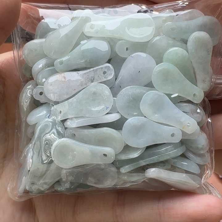 未镶嵌挂件翡翠福利5个，不包邮，拍一单邮费发货