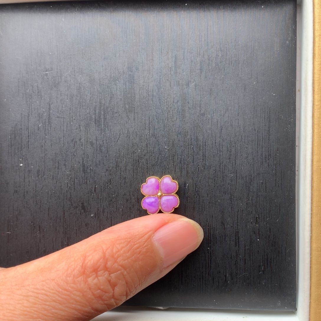 苏纪石（舒俱来）吊坠18K金镶嵌