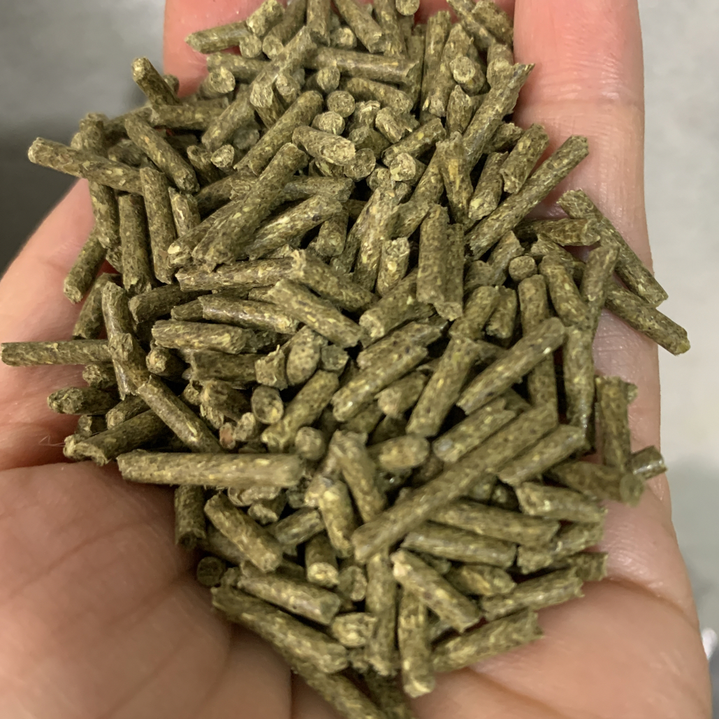 纯提摩西草压缩颗粒剂适合兔子豚鼠龙猫等动物