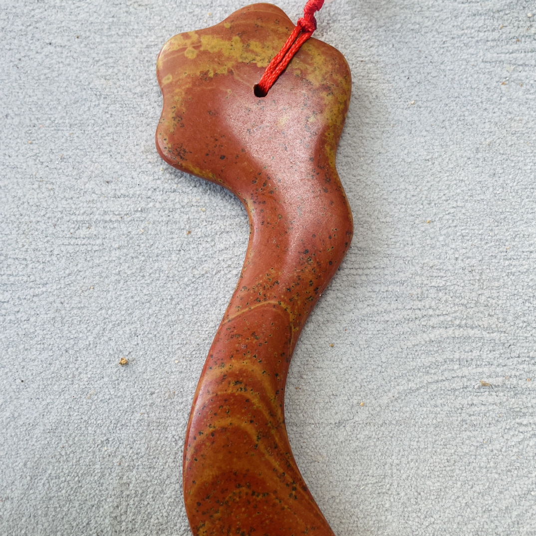 泗水康益砭石如意花刮板