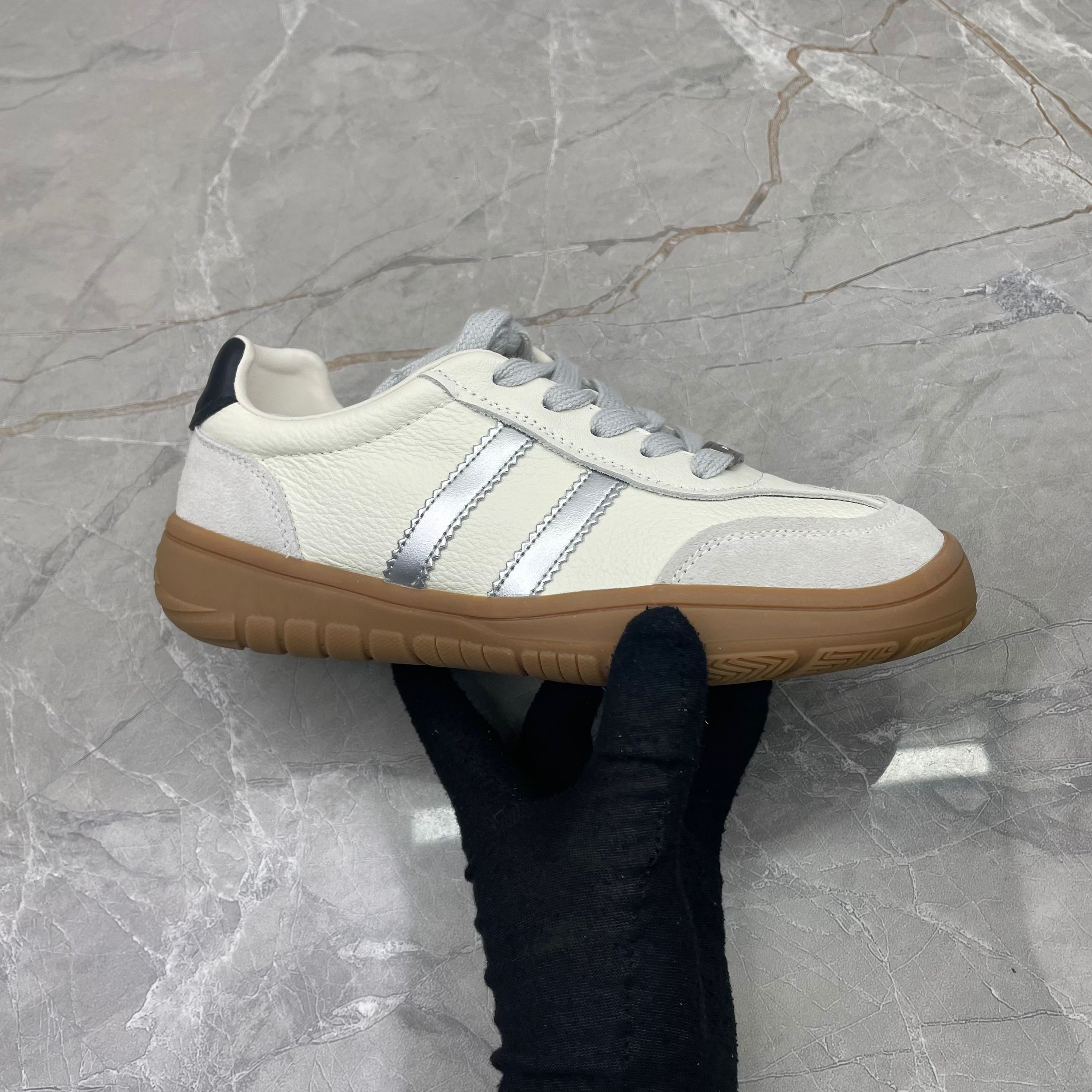 #休闲鞋 女  79015（孤品）区e区38/36码