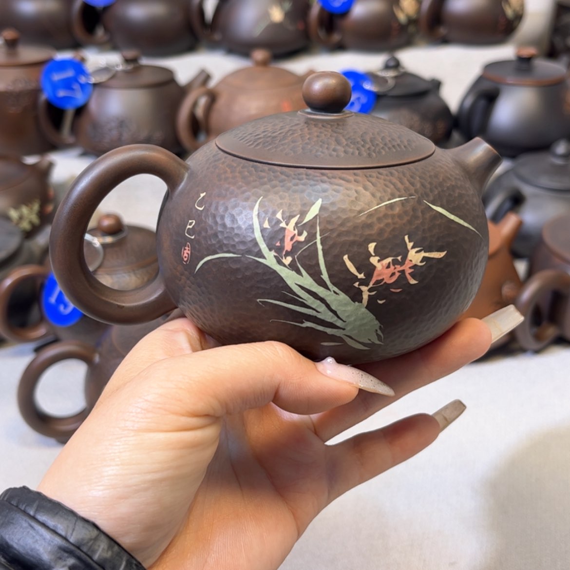 【闪购商品】杨*索红泥 刻填 容量 249c c