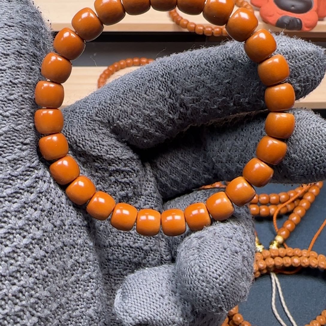 橄榄核吊坠老挝8.2mm三花面无白单圈