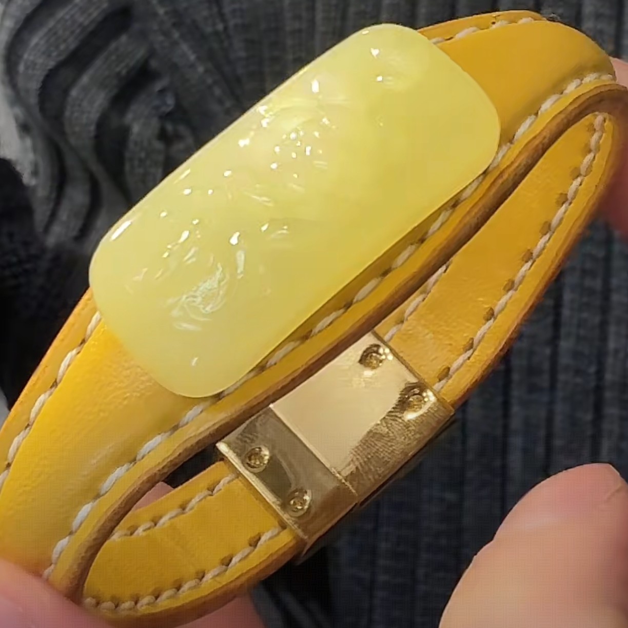 壹屿珠宝     122170   和田玉传世级手串