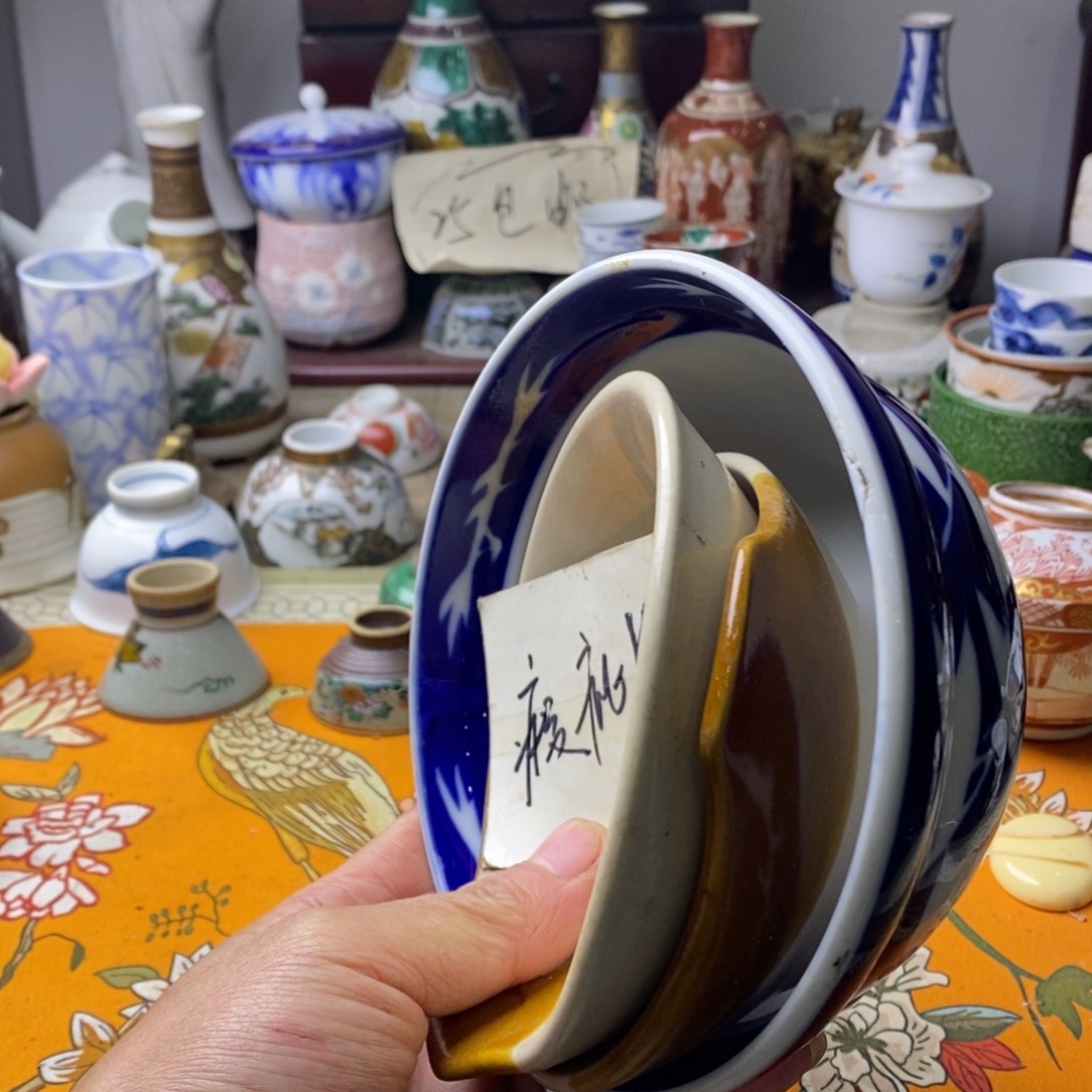 瓷片一切就变淡一些我想