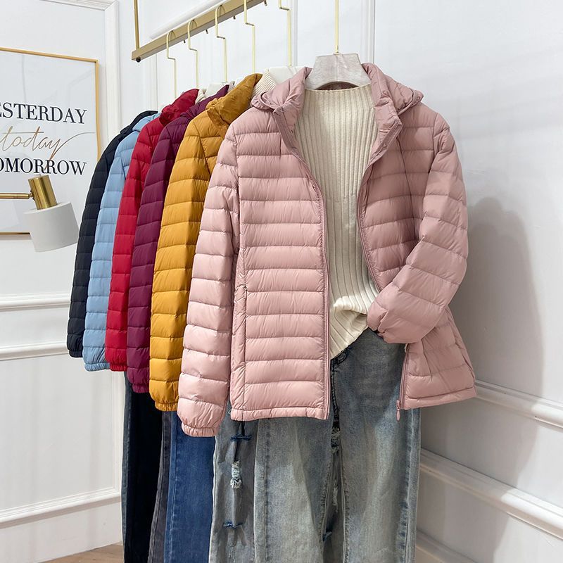 90白鸭绒轻薄款羽绒服女短款秋冬新款连帽轻便薄外套大码可脱卸帽