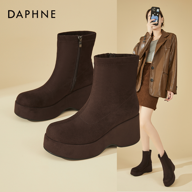 Daphne/达芙妮厚底加绒瘦瘦靴女秋冬时尚高跟小短靴配裙子时装靴