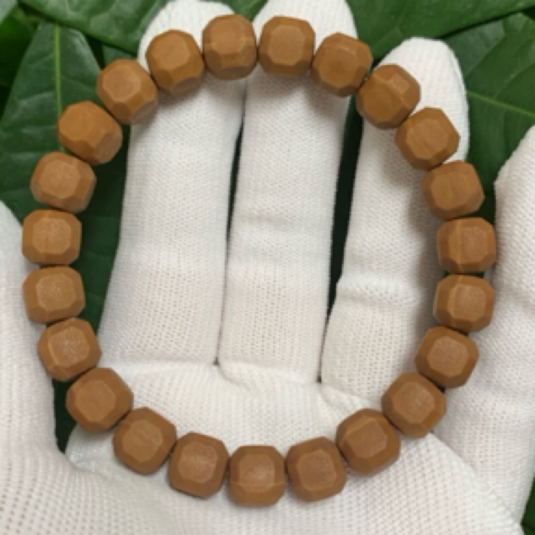 小杜.星耀六方猴头核桃手串