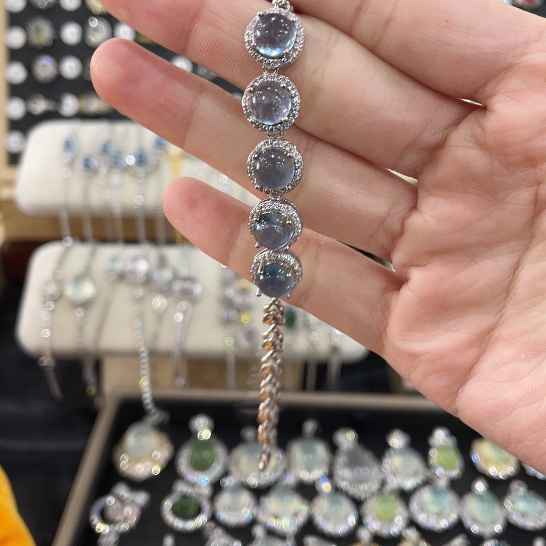 海蓝宝石手链银S925镶嵌士****户