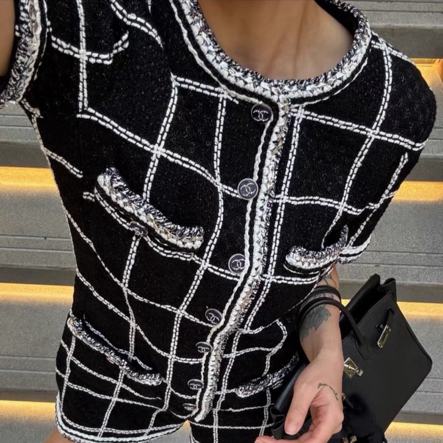 未使用 Chanel/香奈儿 屋顶系列银丝方格纹连体短裤/36码/41701