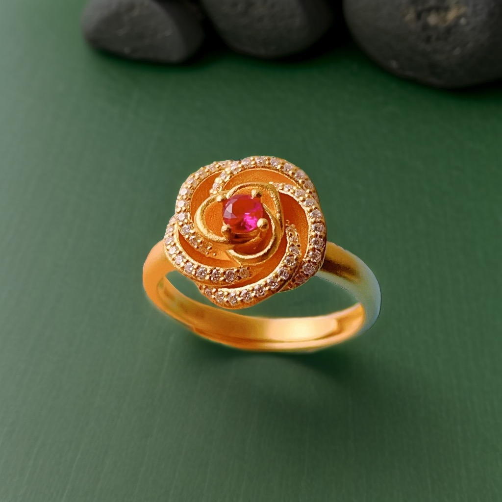 足金点钻红心玫瑰花戒指黄金点钻活圈戒指