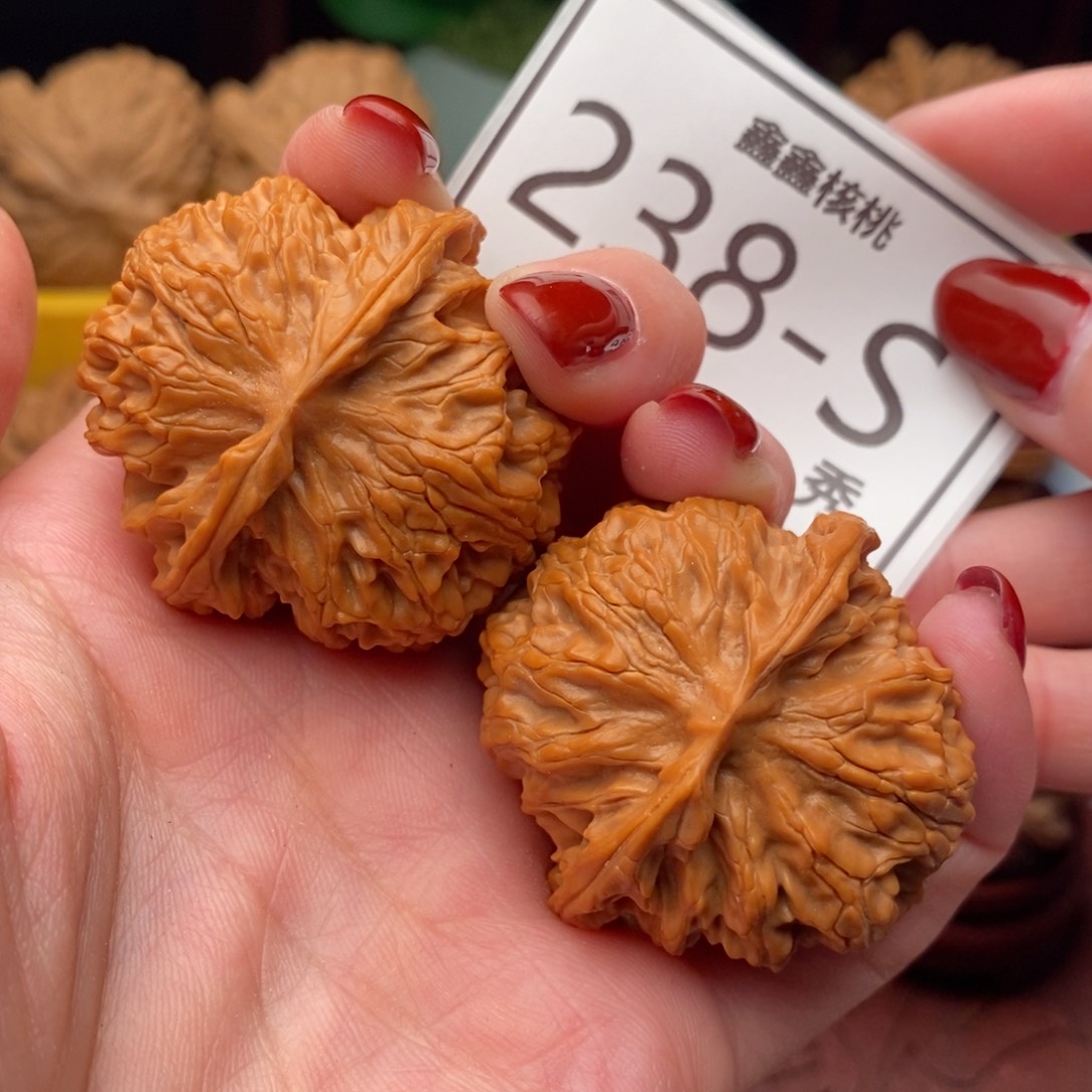 文玩核桃把件苹果园40