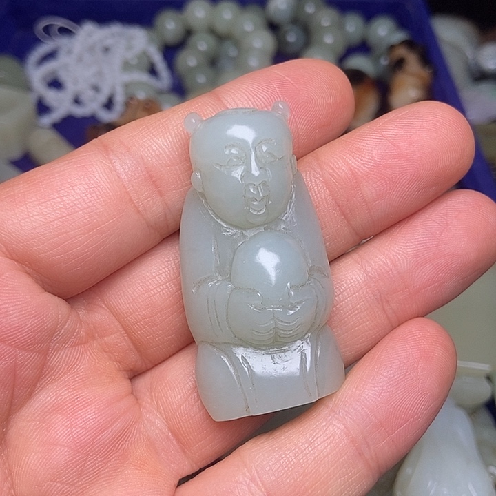 颈饰未镶嵌和田玉安**茶