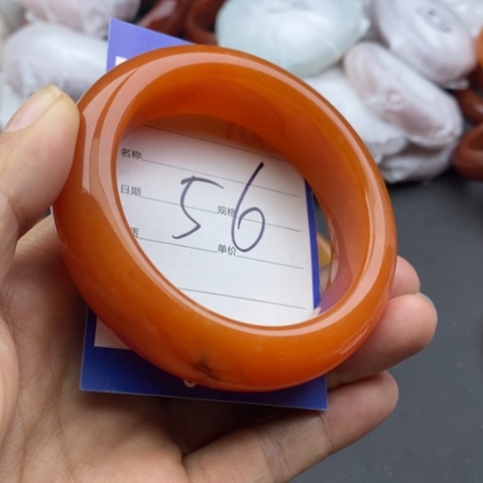 石英质玉未镶嵌手镯