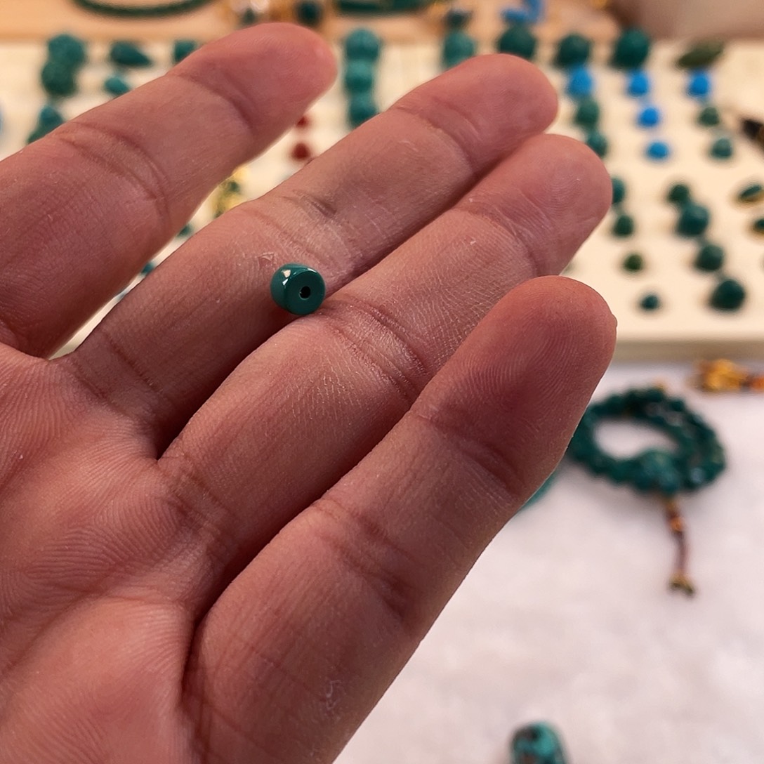 绿松石未镶嵌耳饰