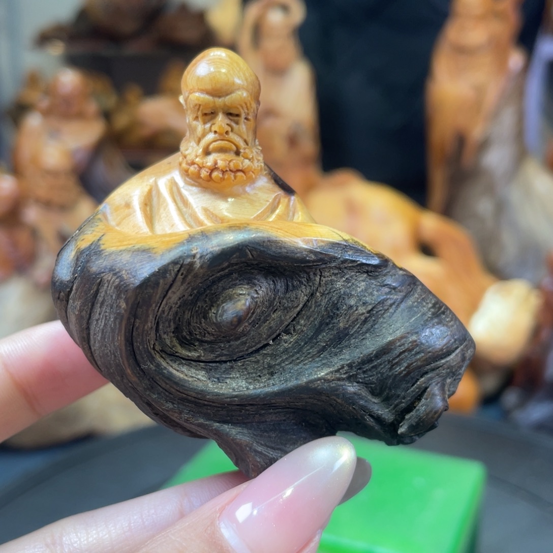 柏木（崖柏），。。。。。。。