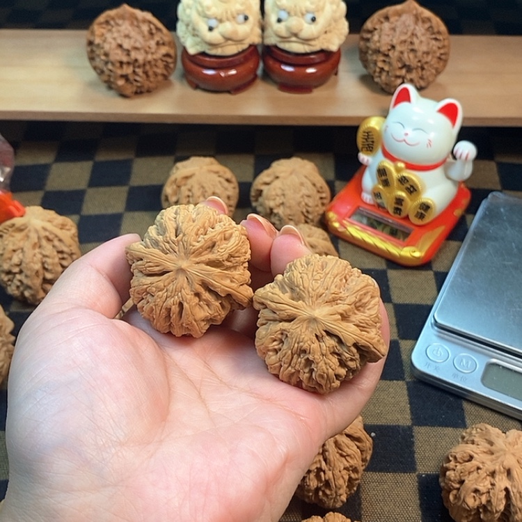 【闪购商品】桃核把件❤***❤42粗筋。          