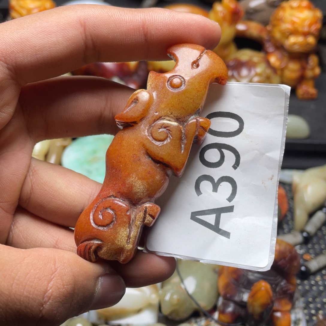 和田玉（糖玉）挂件未镶嵌