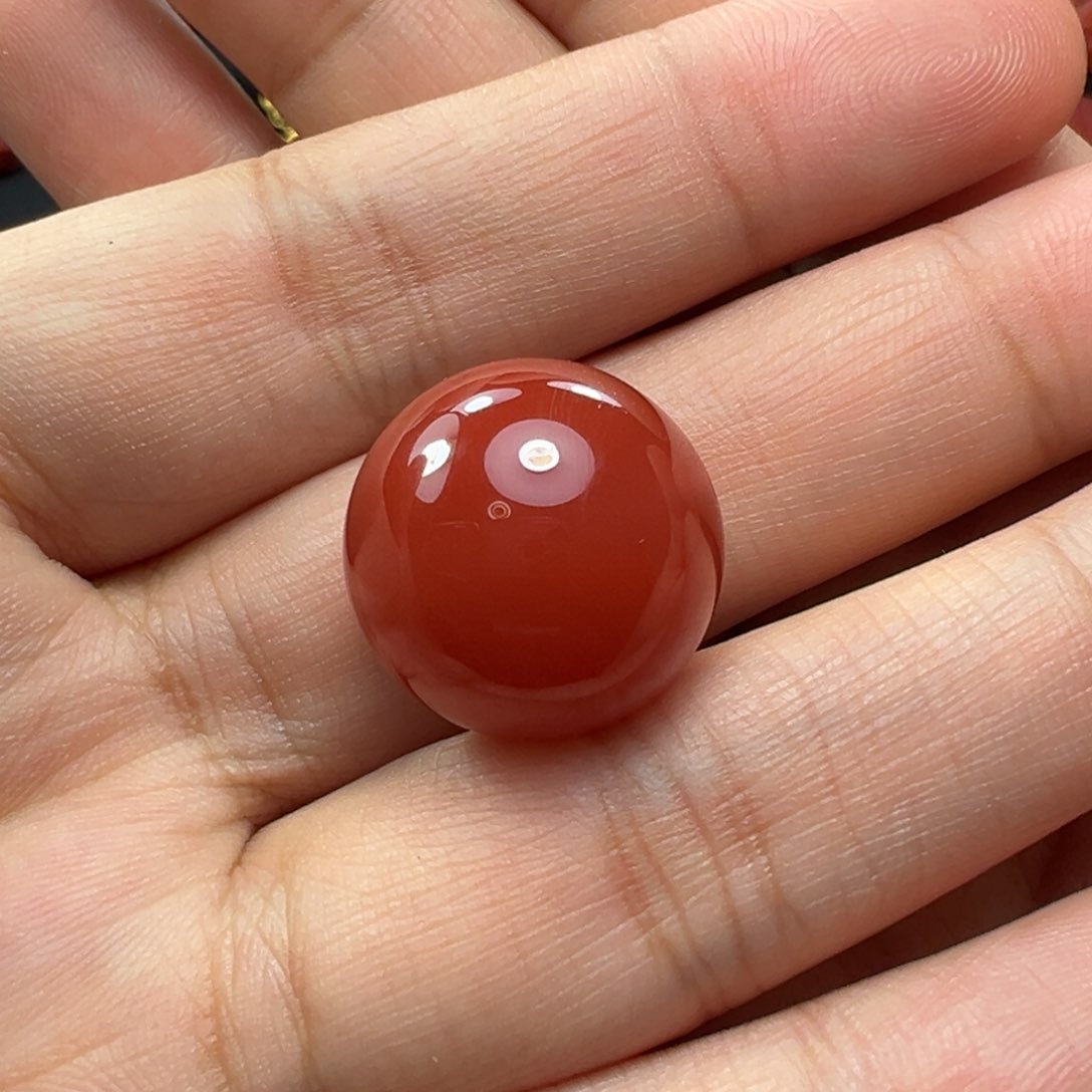 南红玛瑙珠子未镶嵌E****龍