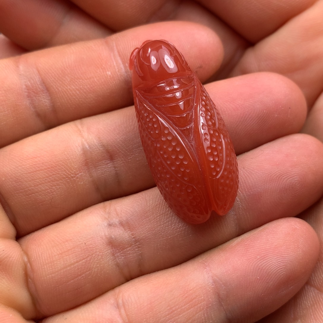 南红玛瑙吊坠未镶嵌