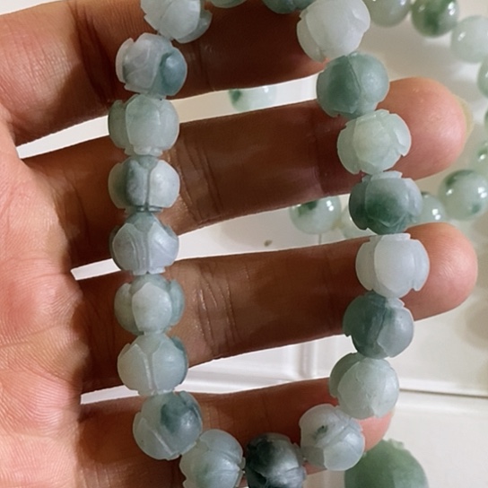 未镶嵌定制翡翠牌子