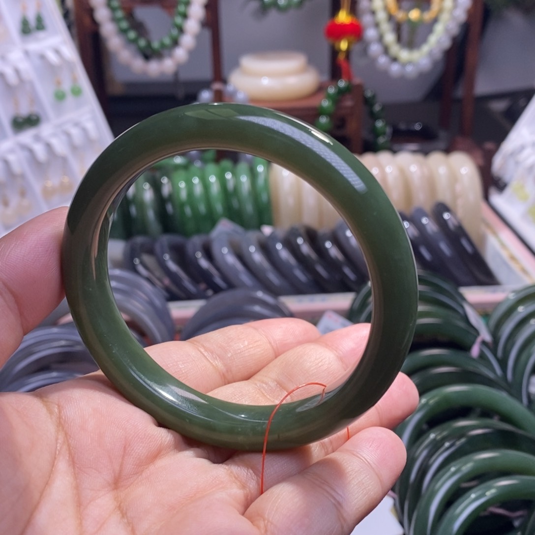 和田玉精品孤品老矿料手镯60.8青黄口未镶嵌