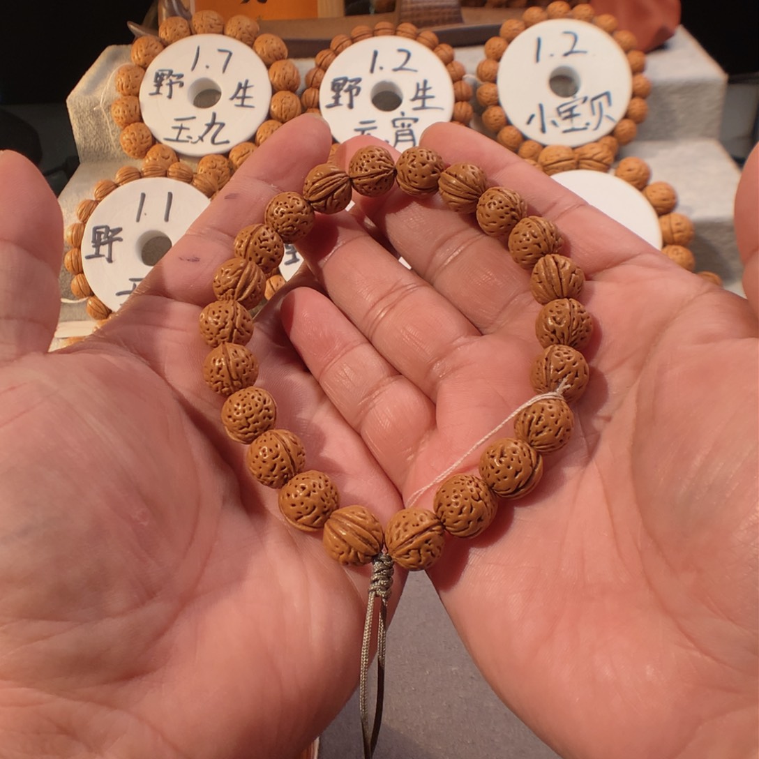 桃核手串杨*赐13野生胖虎无修无抛手持