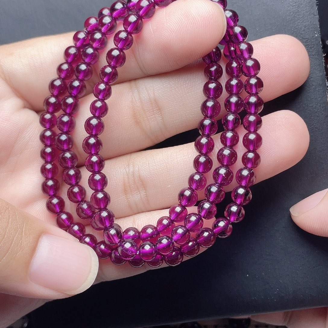 陈***·石榴石未镶嵌手链5.0MM毕业级天然紫牙乌三圈天花板冷紫