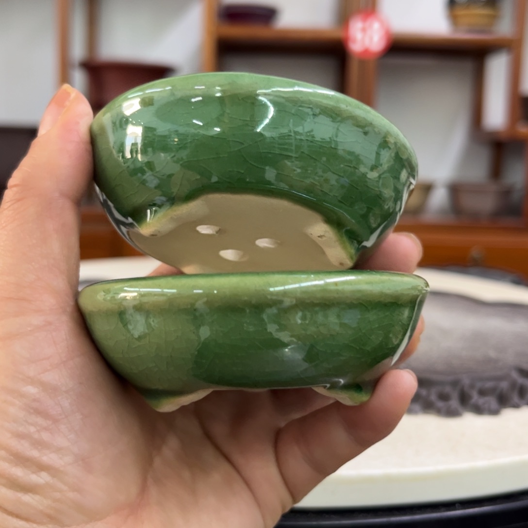 紫砂花盆瑕疵2.5-8-2。。