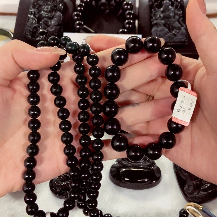 迦***意颈饰未镶嵌翡翠翡翠