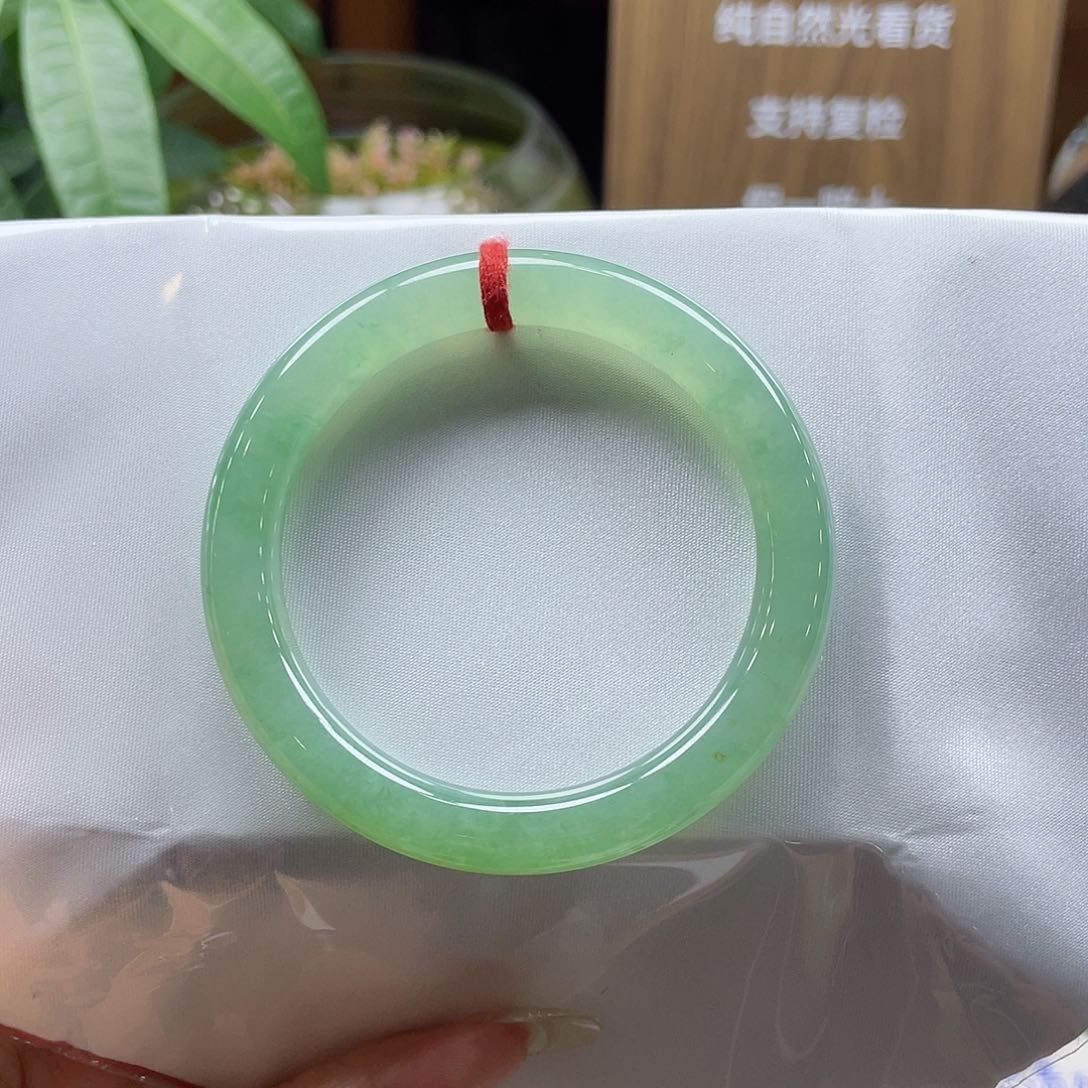 翡翠手镯未镶嵌192 号链接