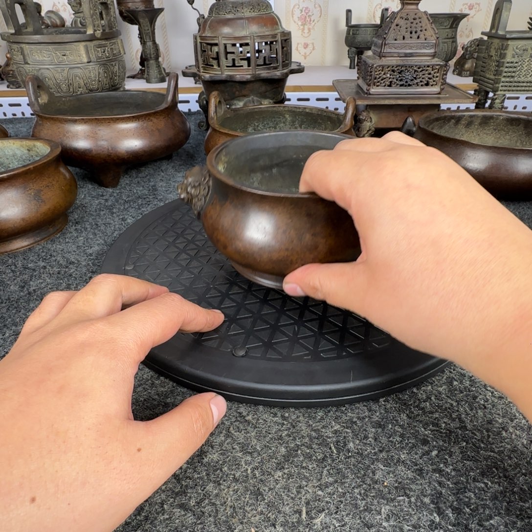 三***国铜胎双耳狮子头香炉