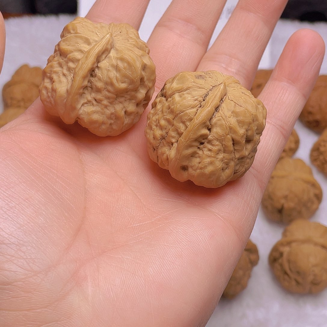 文玩核桃吊坠蛤蟆一帆风顺