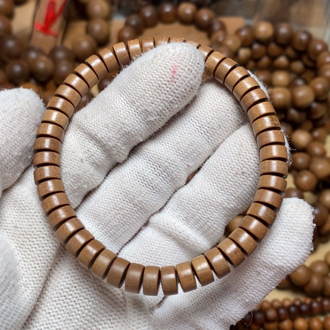 檀香木其他4*7顺纹药片珠老山檀香