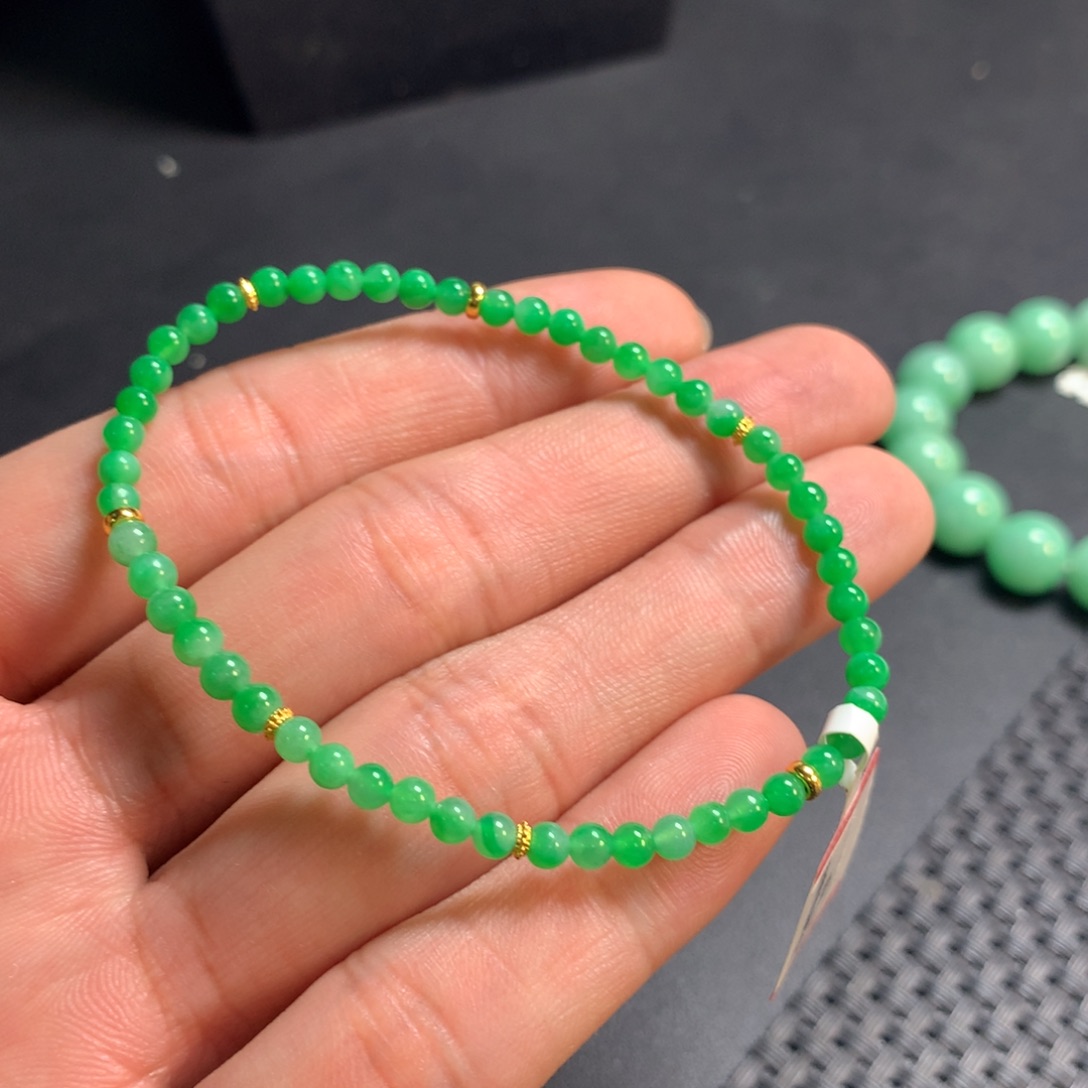 翡翠未镶嵌颈饰项链