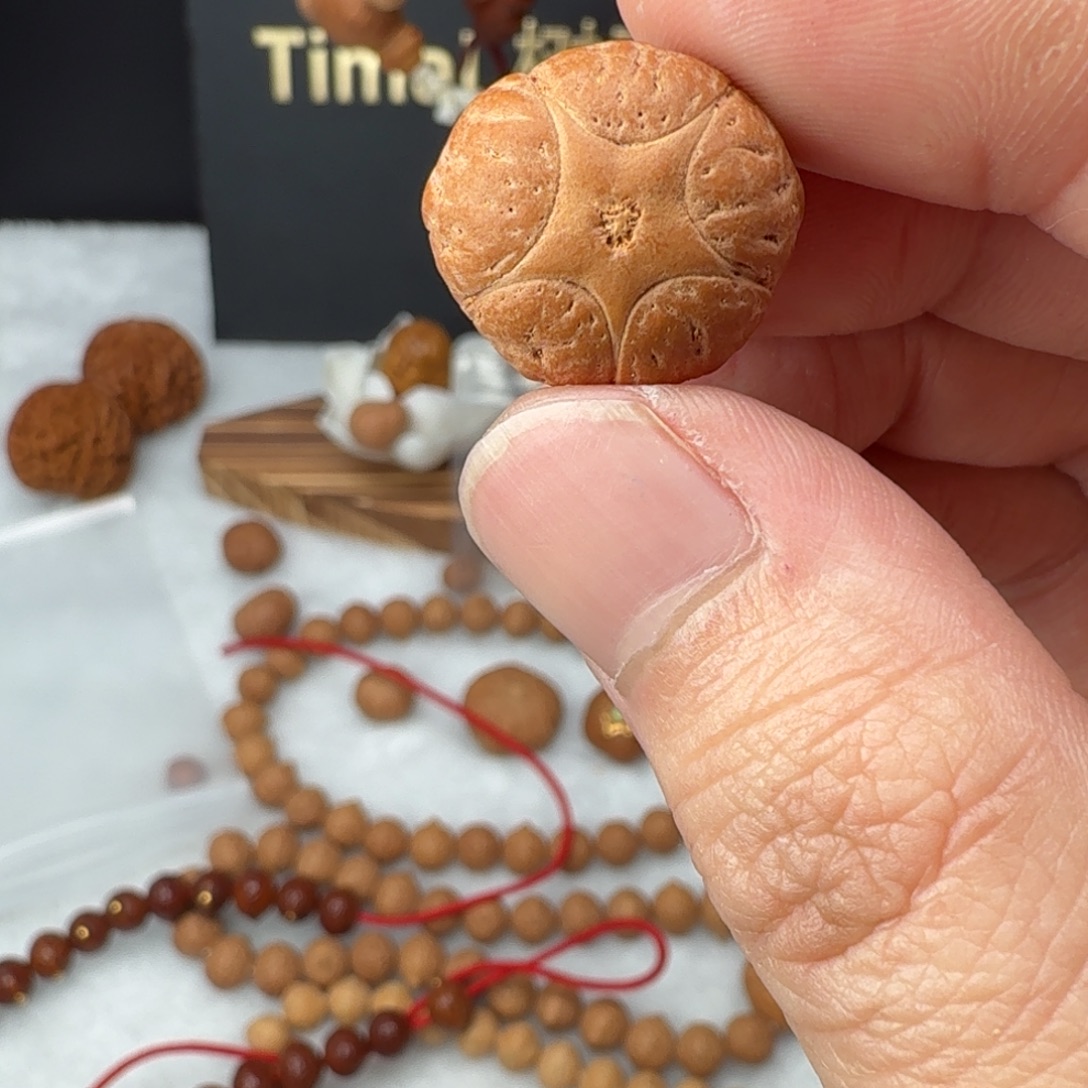 C***7凤眼菩提吊坠1111