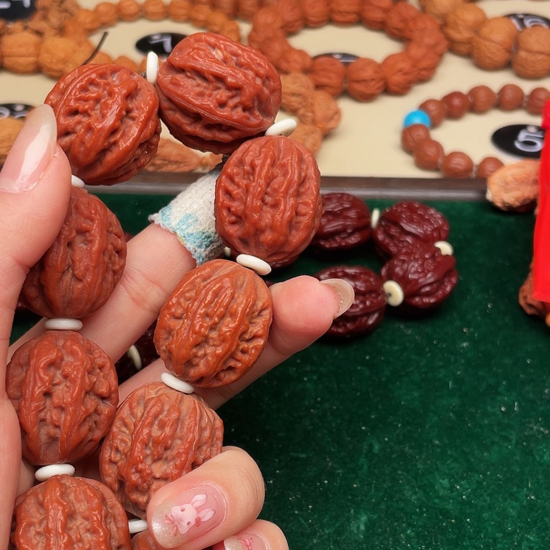 *****文玩核桃吊坠八棱