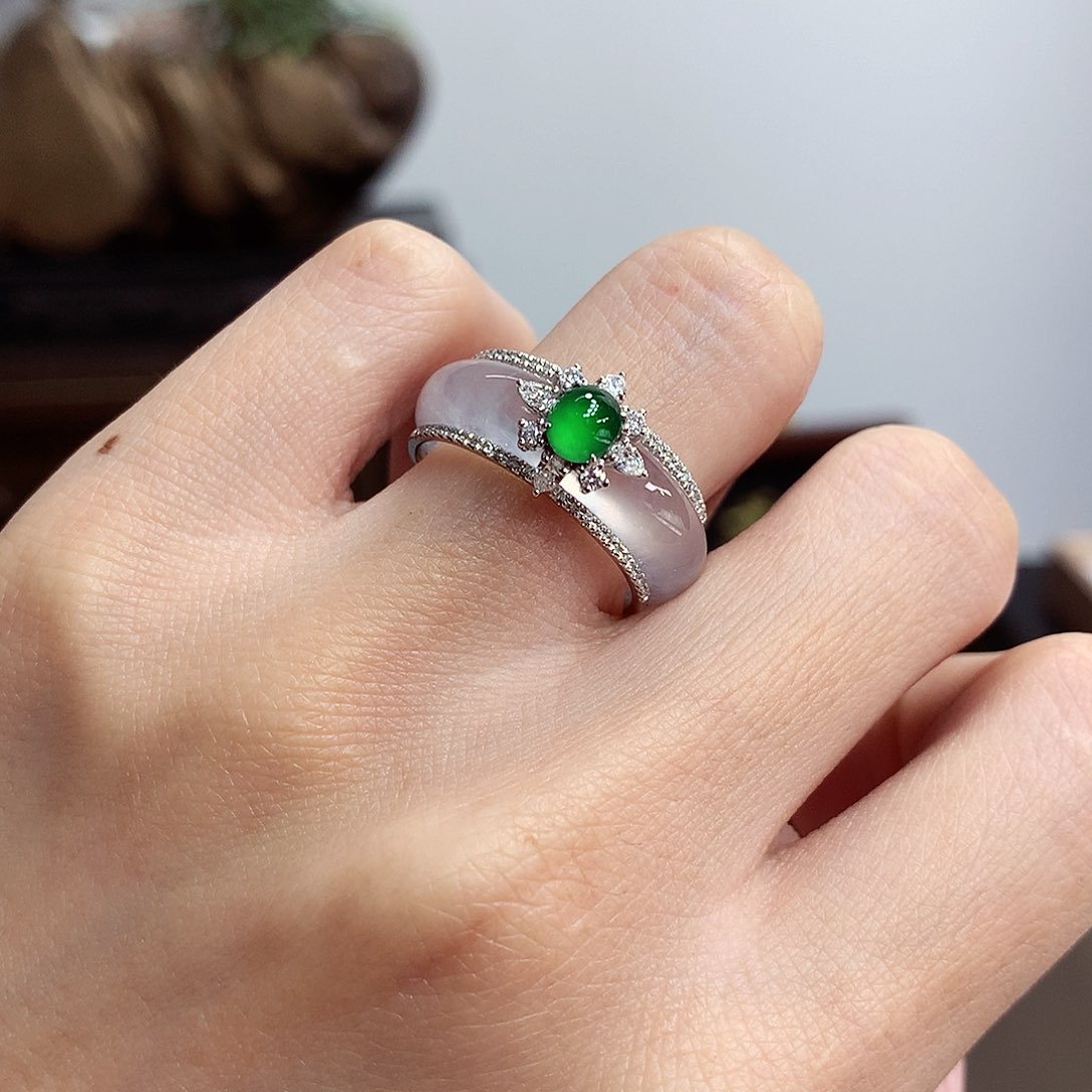 18K金镶嵌戒指翡翠10号一套