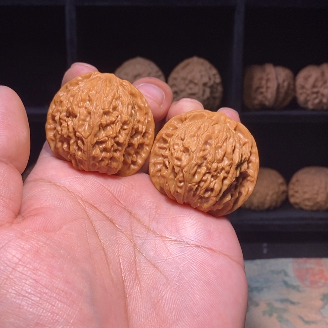 顺***其文玩核桃把件42山地正磨