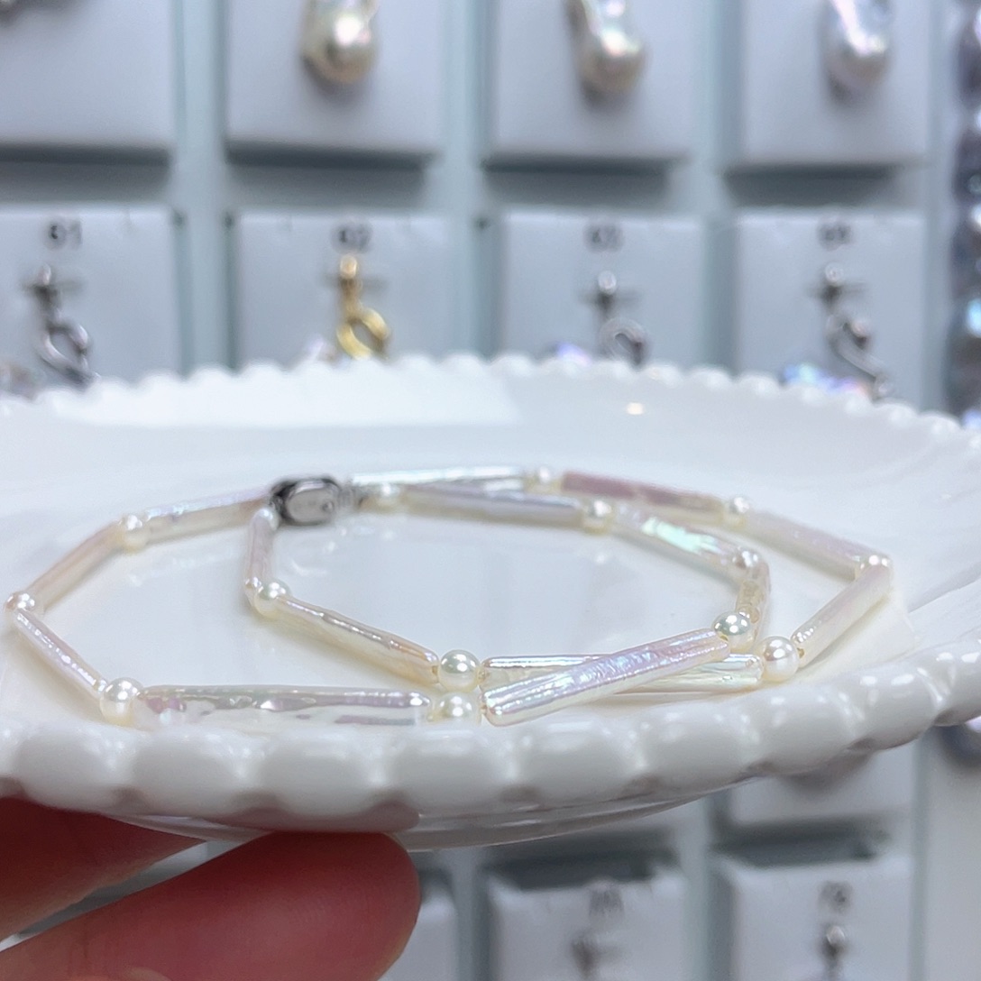 淡水珍珠银S925镶嵌颈饰一****?