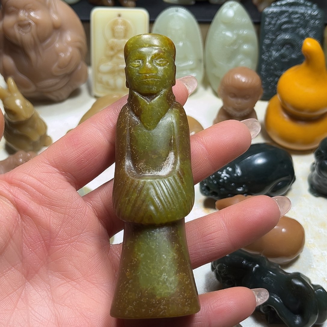 白玉菩提吊坠白玉菩提吊坠